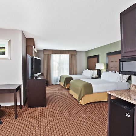 Holiday Inn Express Hotel And Suites Harrington - Dover Area By Ihg Exterior photo