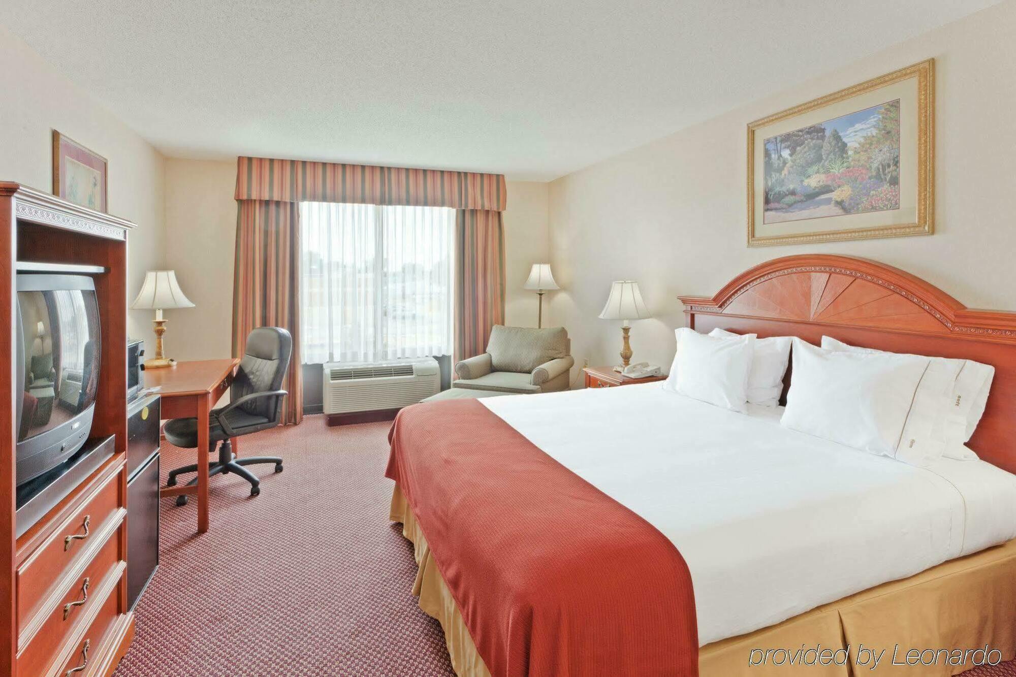 Holiday Inn Express Hotel And Suites Harrington - Dover Area By Ihg Exterior photo