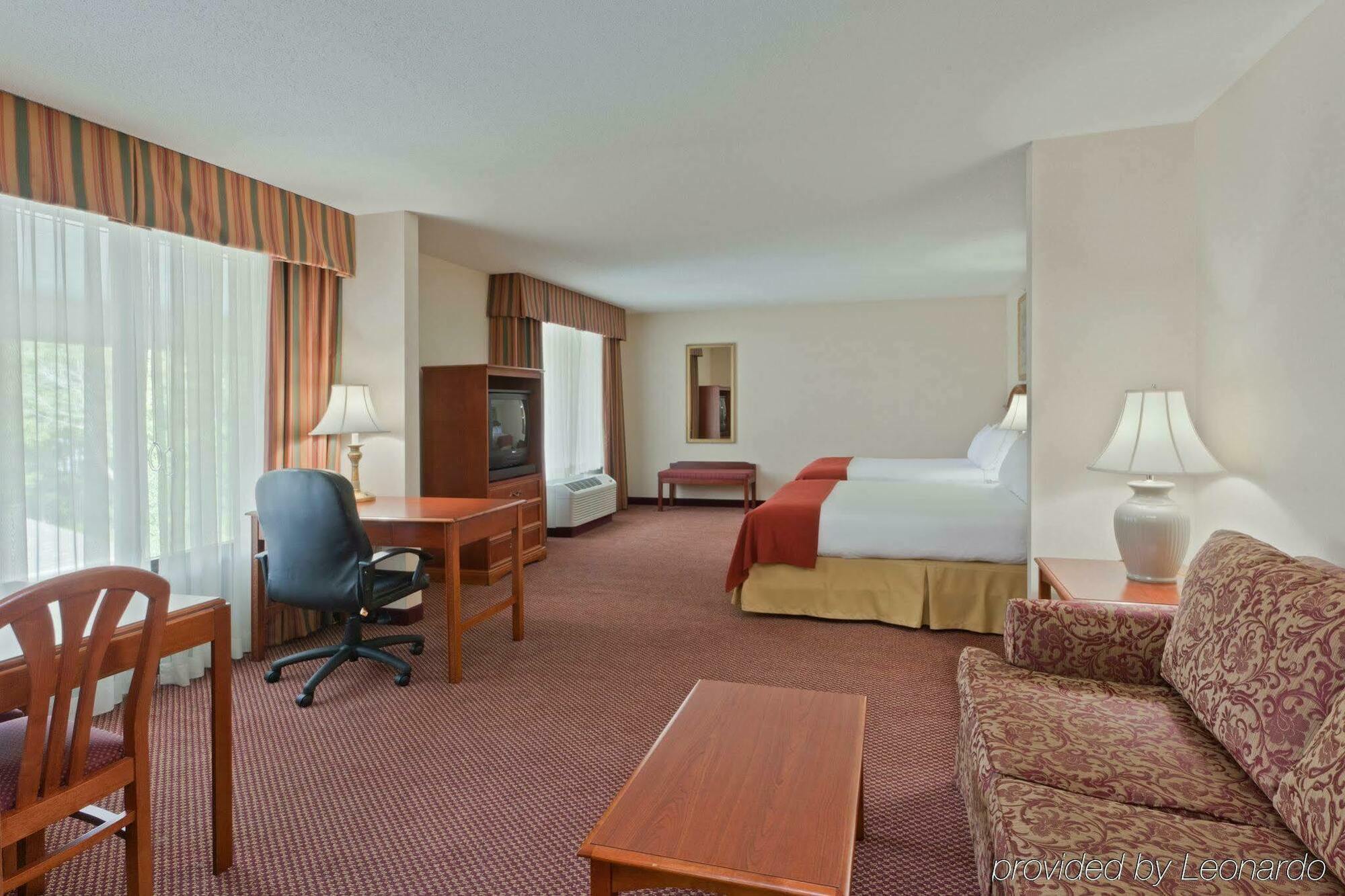 Holiday Inn Express Hotel And Suites Harrington - Dover Area By Ihg Exterior photo
