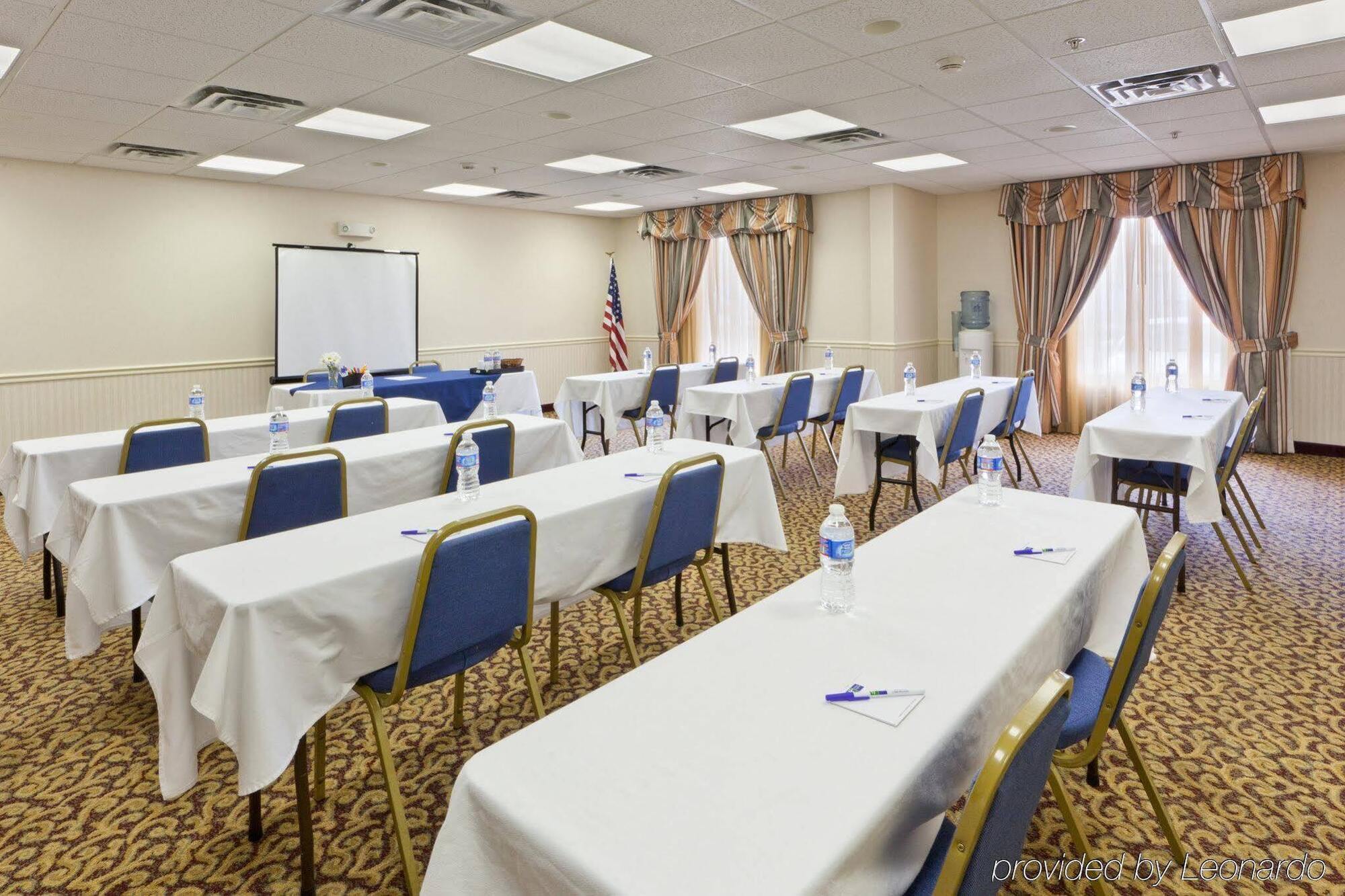 Holiday Inn Express Hotel And Suites Harrington - Dover Area By Ihg Exterior photo